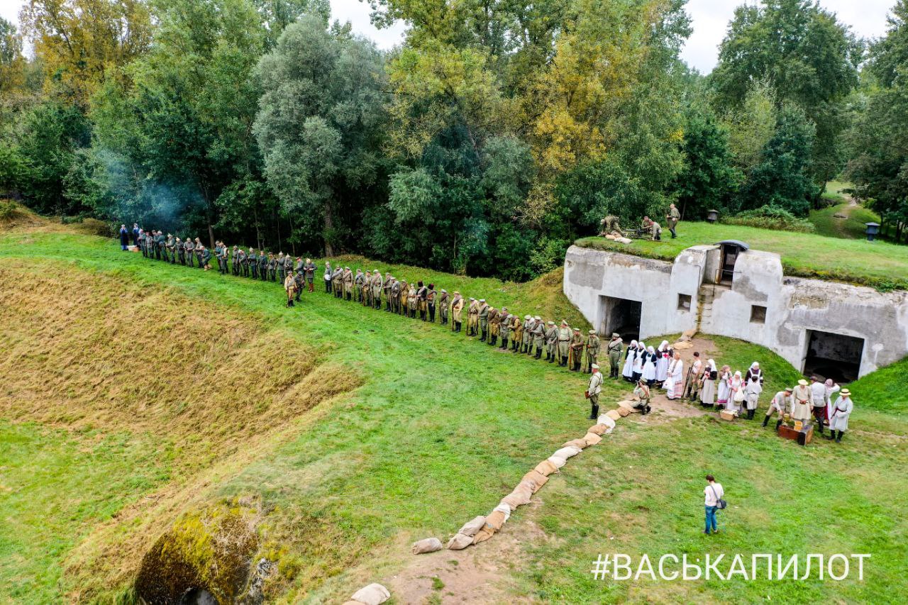 Военно-историческую реконструкцию провели в 5 Форту Бреста. Видео и фото