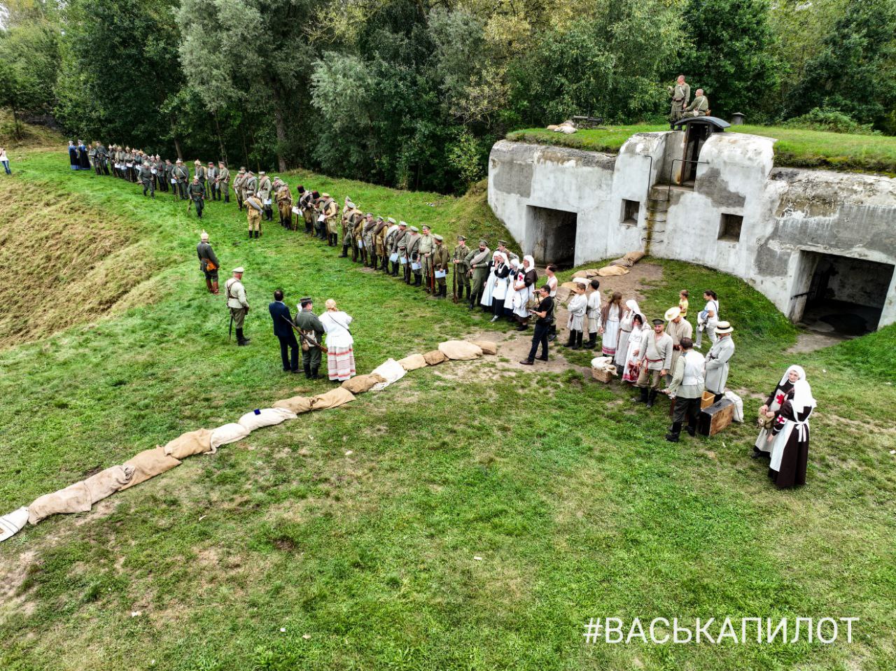 Военно-историческую реконструкцию провели в 5 Форту Бреста. Видео и фото