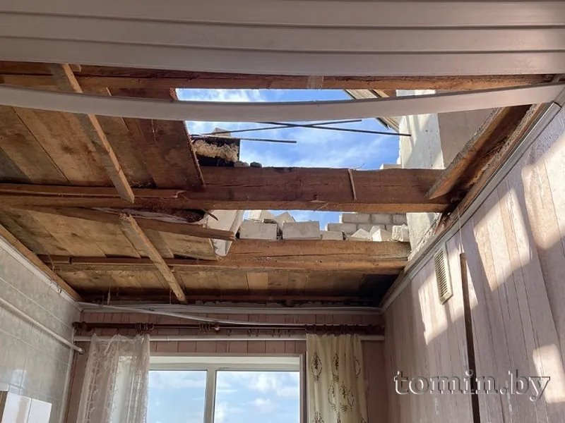 В Брестском районе гроза обесточила 14 населенных пунктов, с трех домов сорвало крыши