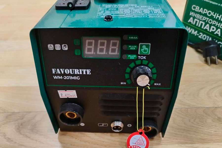 В Беларуси нашли опасную детскую одежду и обувь – проверьте шкаф