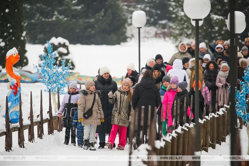 В поместье Деда Мороза в Национальном парке «Беловежская пуща» стартовал зимний туристический сезон
