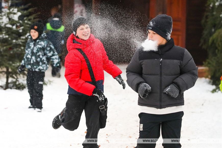 В поместье Деда Мороза в Национальном парке «Беловежская пуща» стартовал зимний туристический сезон