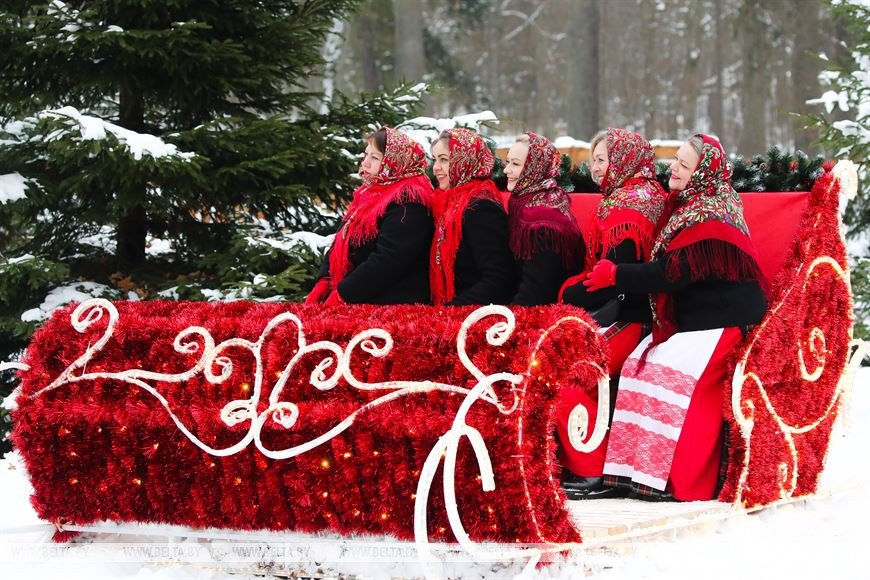 В поместье Деда Мороза в Национальном парке «Беловежская пуща» стартовал зимний туристический сезон