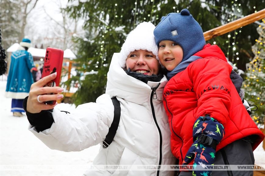 В поместье Деда Мороза в Национальном парке «Беловежская пуща» стартовал зимний туристический сезон