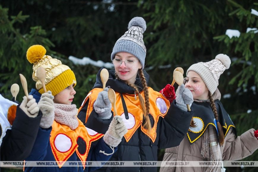 В поместье Деда Мороза в Национальном парке «Беловежская пуща» стартовал зимний туристический сезон