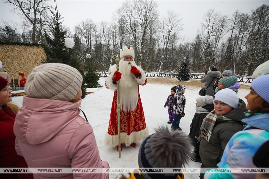 В поместье Деда Мороза в Национальном парке «Беловежская пуща» стартовал зимний туристический сезон