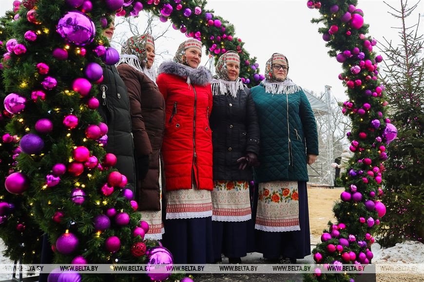 В поместье Деда Мороза в Национальном парке «Беловежская пуща» стартовал зимний туристический сезон