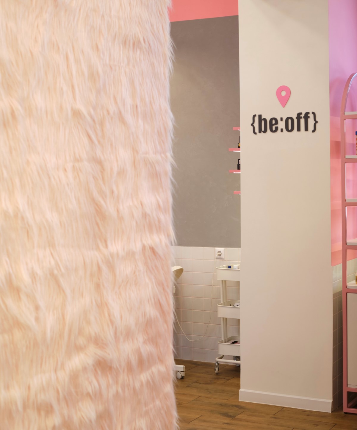 Побывали в Офисе, где не работают, а отдыхают! Узнай, за что все любят {beauty:office} в Бресте и лови sale-промокод на бьюти-задачи