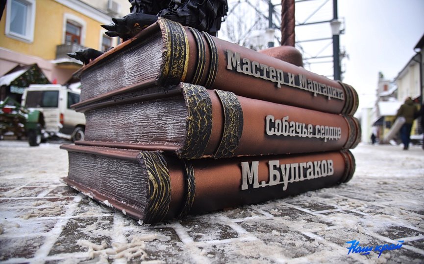 Эксклюзивный фонарь появился на бульваре Штоккерау в Барановичах