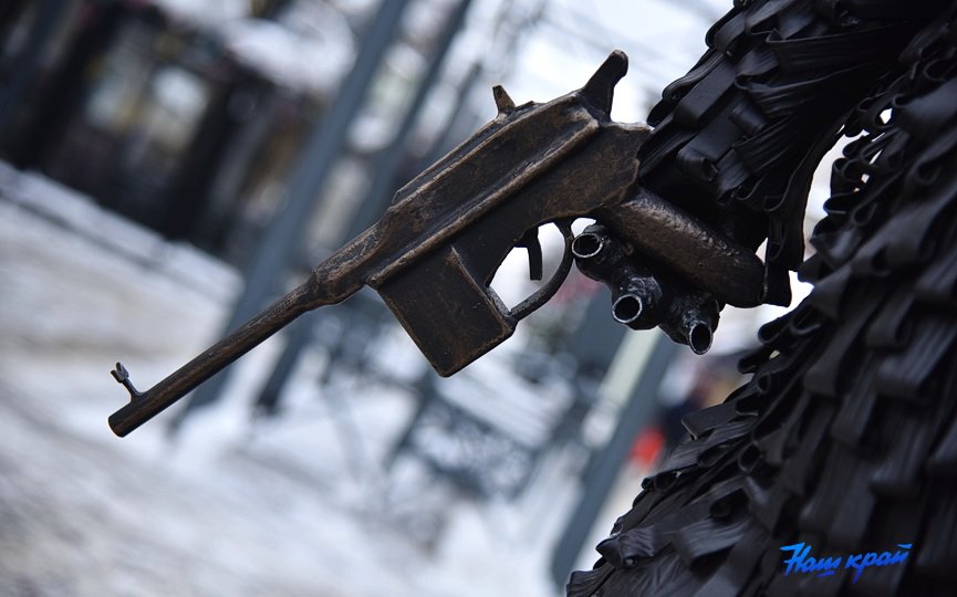 Эксклюзивный фонарь появился на бульваре Штоккерау в Барановичах