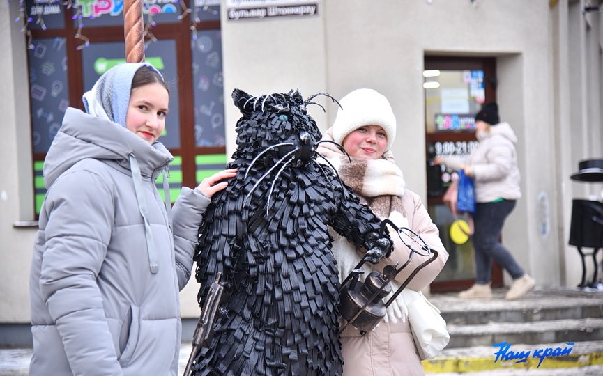 Эксклюзивный фонарь появился на бульваре Штоккерау в Барановичах