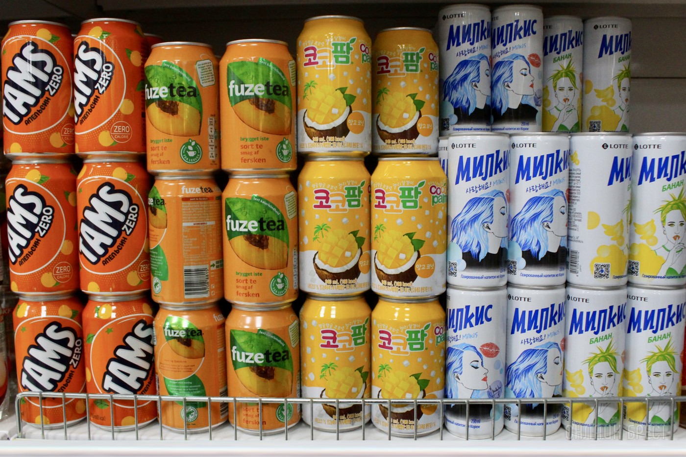 Любимые бренды, приятные цены. Одежда и вкусняшки в НОВОМ магазине «Strelka» в ТЦ «Дидас Персии»!