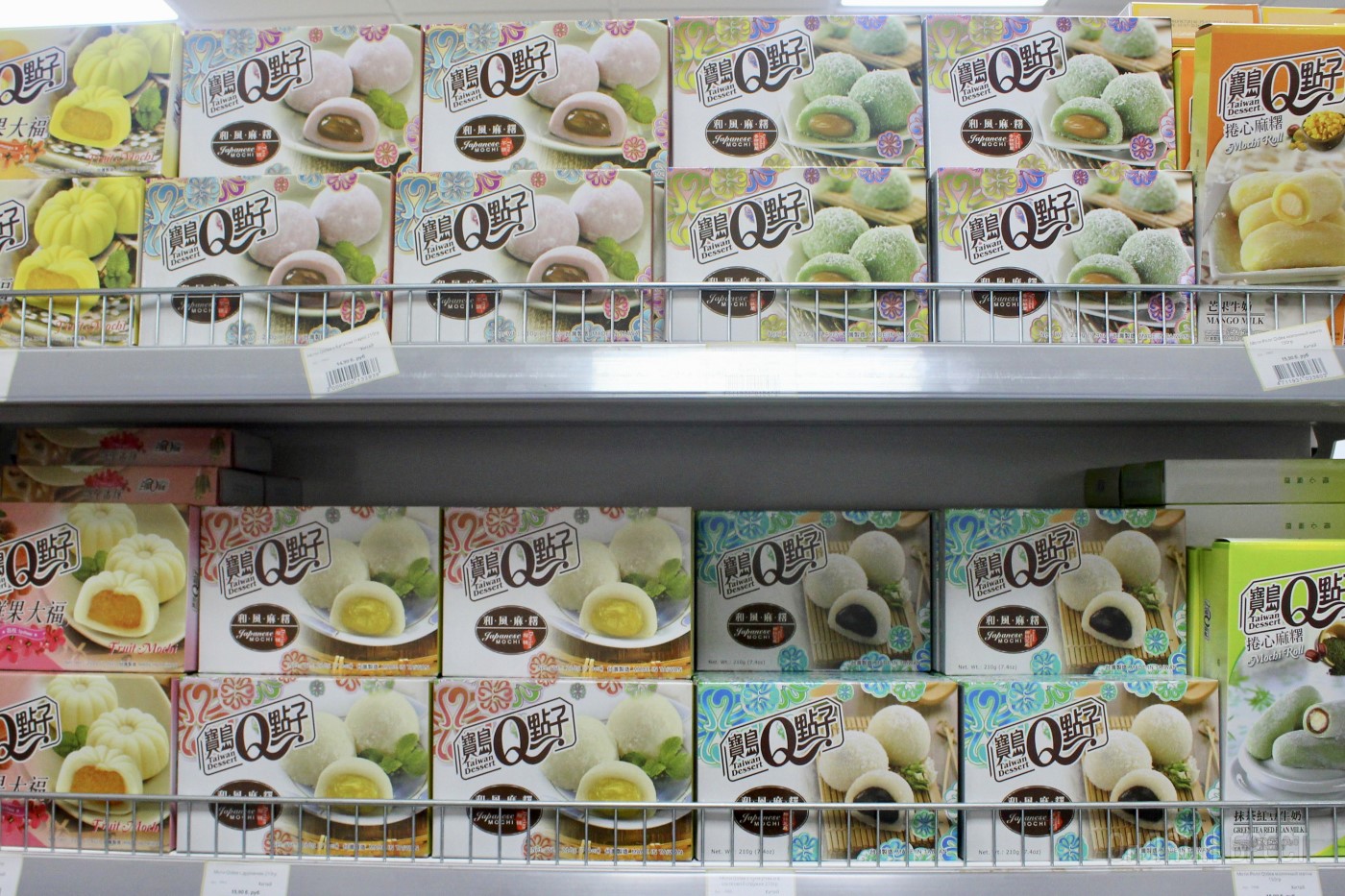 Любимые бренды, приятные цены. Одежда и вкусняшки в НОВОМ магазине «Strelka» в ТЦ «Дидас Персии»!