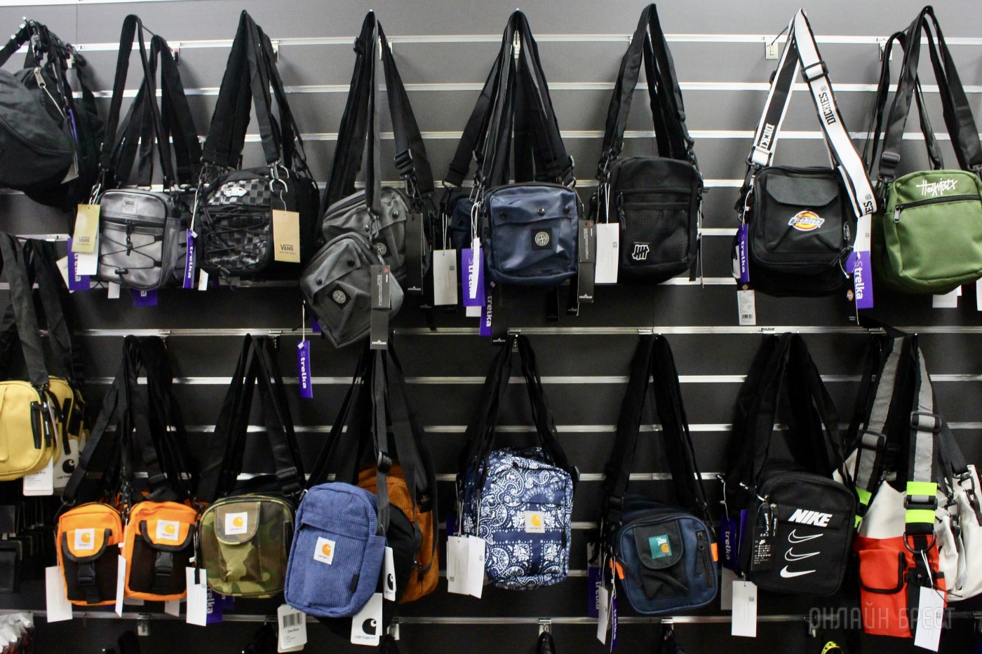 Любимые бренды, приятные цены. Одежда и вкусняшки в НОВОМ магазине «Strelka» в ТЦ «Дидас Персии»!