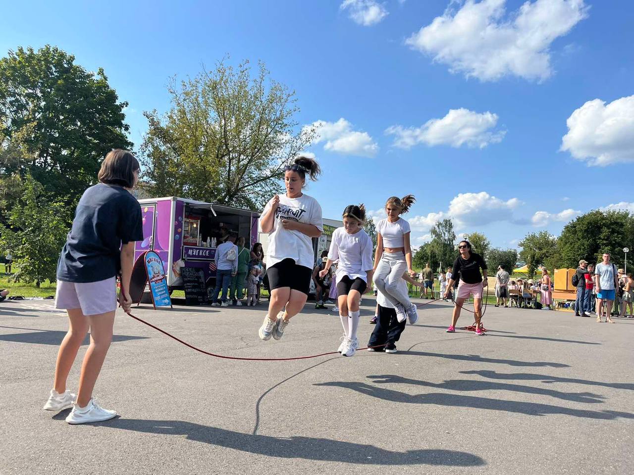 На Набережной Бреста прошел праздник «Веселый звонок»