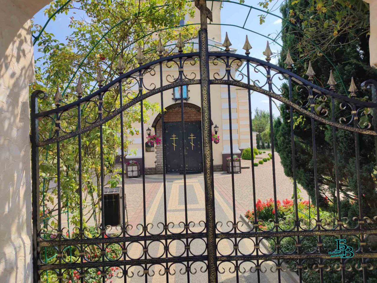 Сакральный памятник Прибужья – церковь Святого Архангела Михаила, расположенная в живописном агрогородке Остромечево