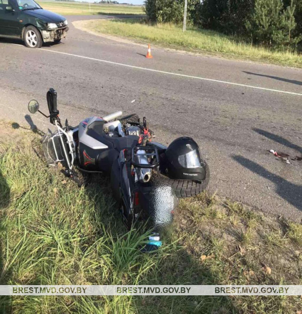 Мотоциклист из Бреста пострадал в ДТП