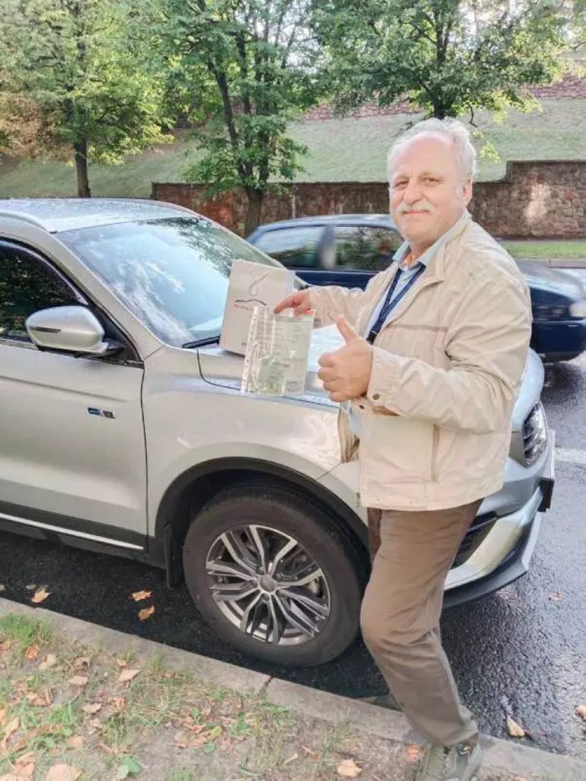 Кто заплатил за техосмотр более 200 рублей и откуда такие цены