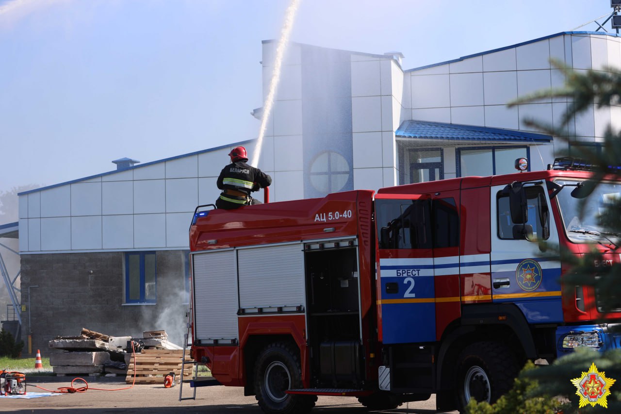 Спецподразделения стран ОДКБ отработали освобождение заложников на гидроузле Бреста