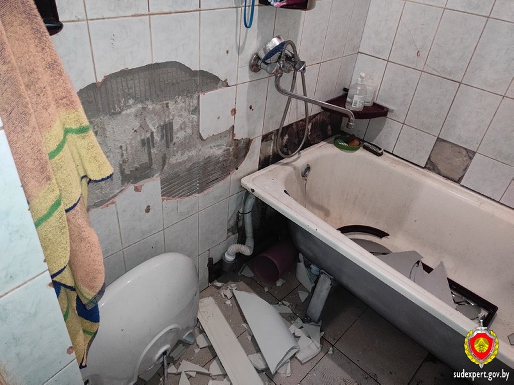 В Беларуси парень разгромил дом своей возлюбленной. Из-за чего?