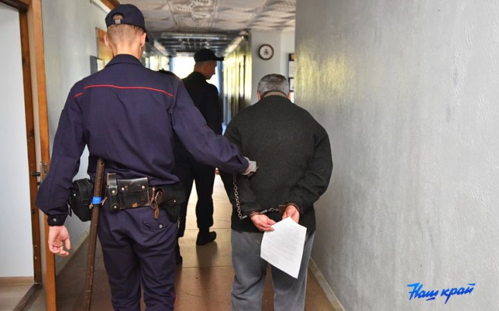 В Барановичах мужчина поджег дом бывшей супруги