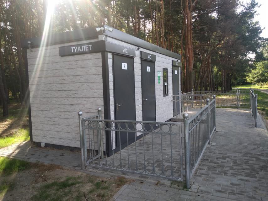 В Бресте в парке воинов-интернационалистов установили туалет