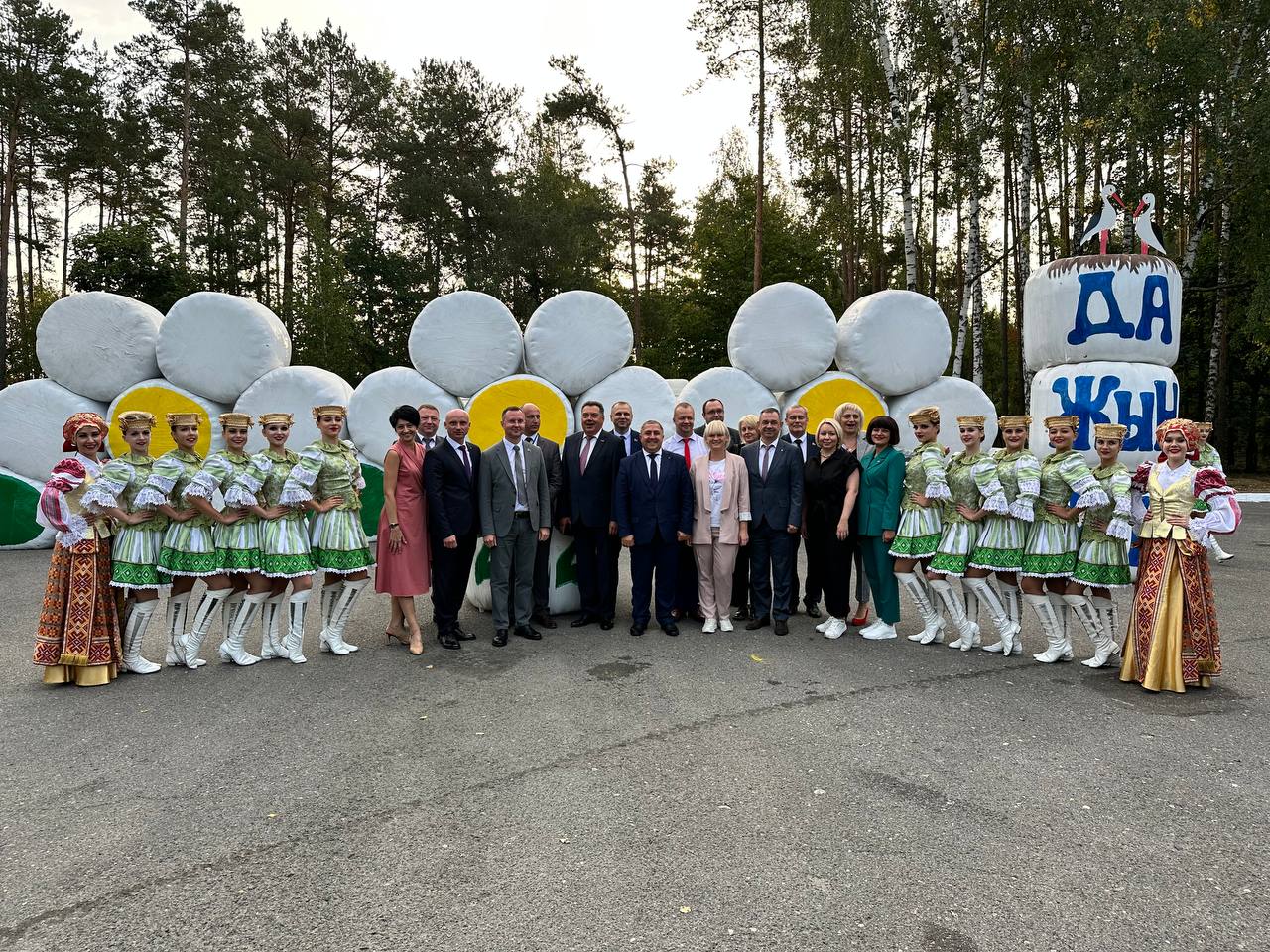 Ганцевичи встречают областные Дожинки. Фото и видео