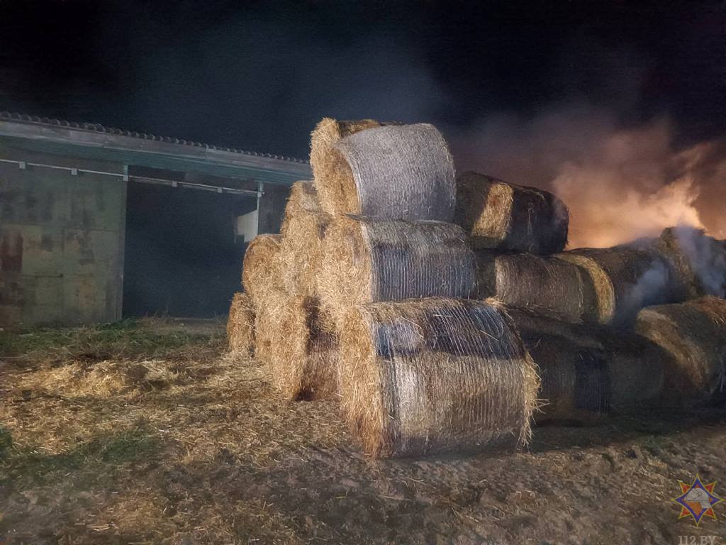 В Пружанском районе горела солома