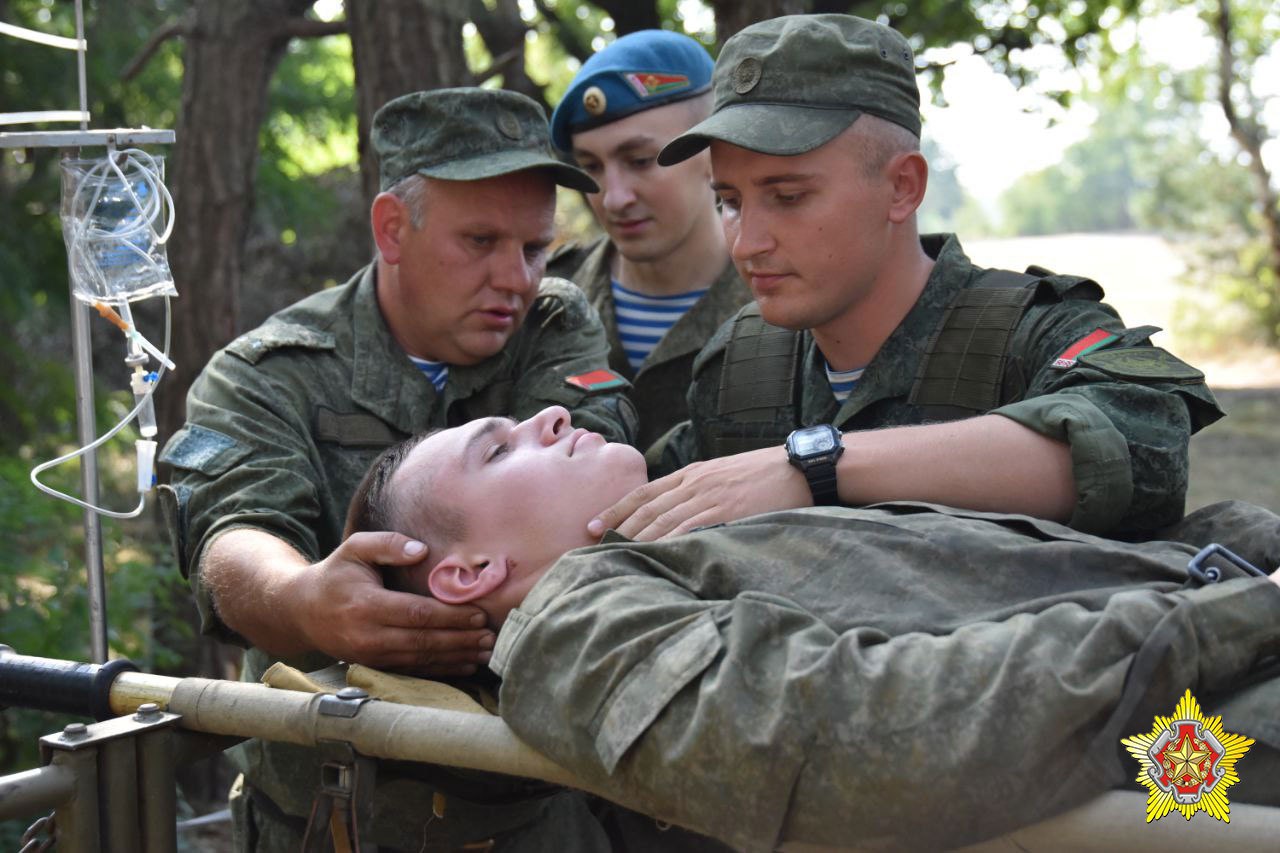 На полигоне «Брестский» прошло занятие с личным составом медицинской роты 38-й одшбр
