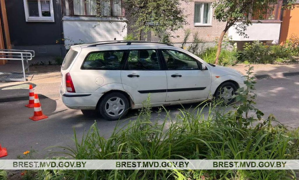 Как движение задним ходом привело к ДТП в Бресте