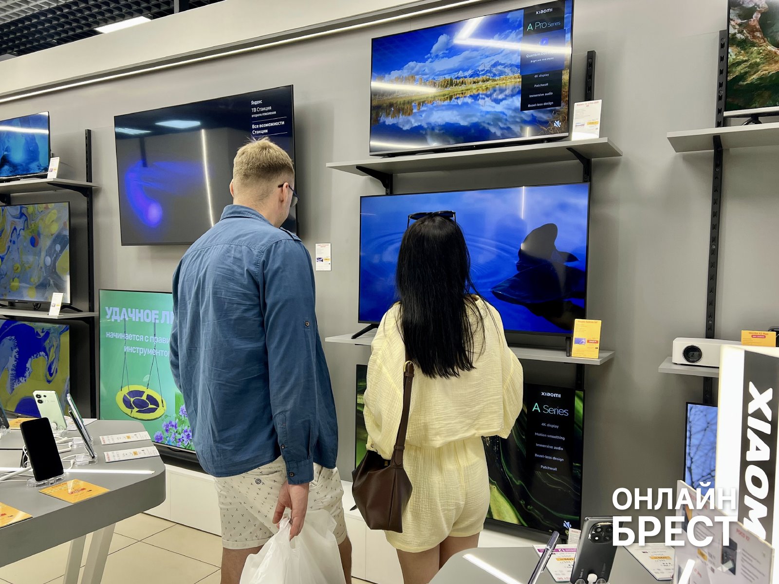 Учись, работай, отдыхай – и хватай МЕГА-скидки до 70% в Xistore Брест + Розыгрыш 101 подарка!