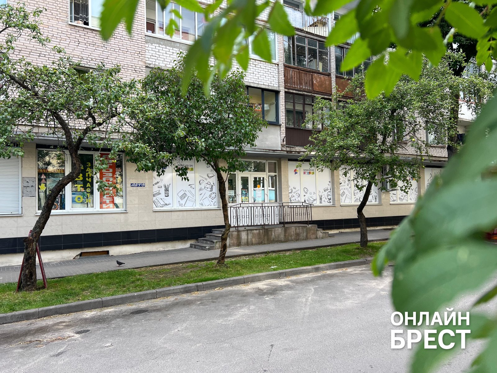 Традиция выбора: почему брестчане из года в год собирают детей в школу с «Канцелярскими Штучками»?