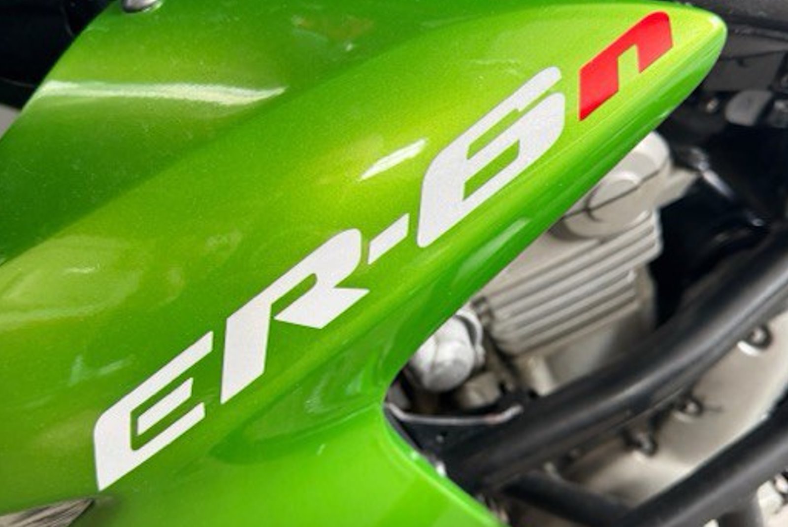 Без света и глушителя? Риск на дороге! Профессиональный ремонт в «АВ Сервис» Брест