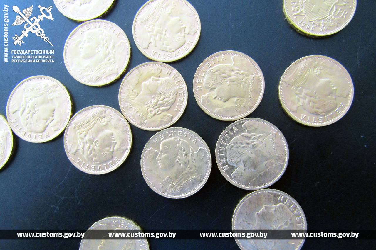 19 тысяч штрафа за золото: женщина пыталась ввезти в Беларусь почти 600 граммов золота