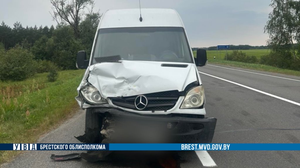 Такси в кювете: кто виноват в аварии под Пинском?
