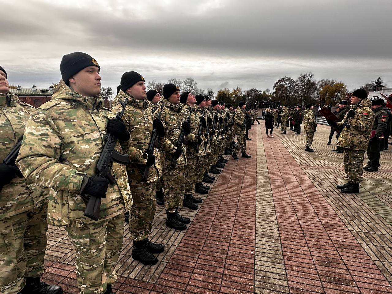 Новобранцы приняли присягу в Брестской крепости