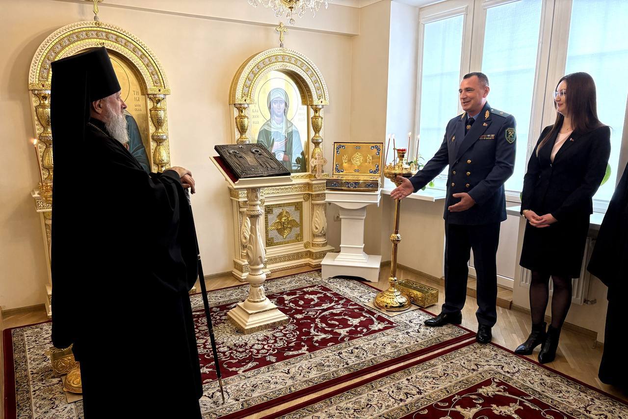 Изъятая таможней икона обрела новый дом в Брестской епархии