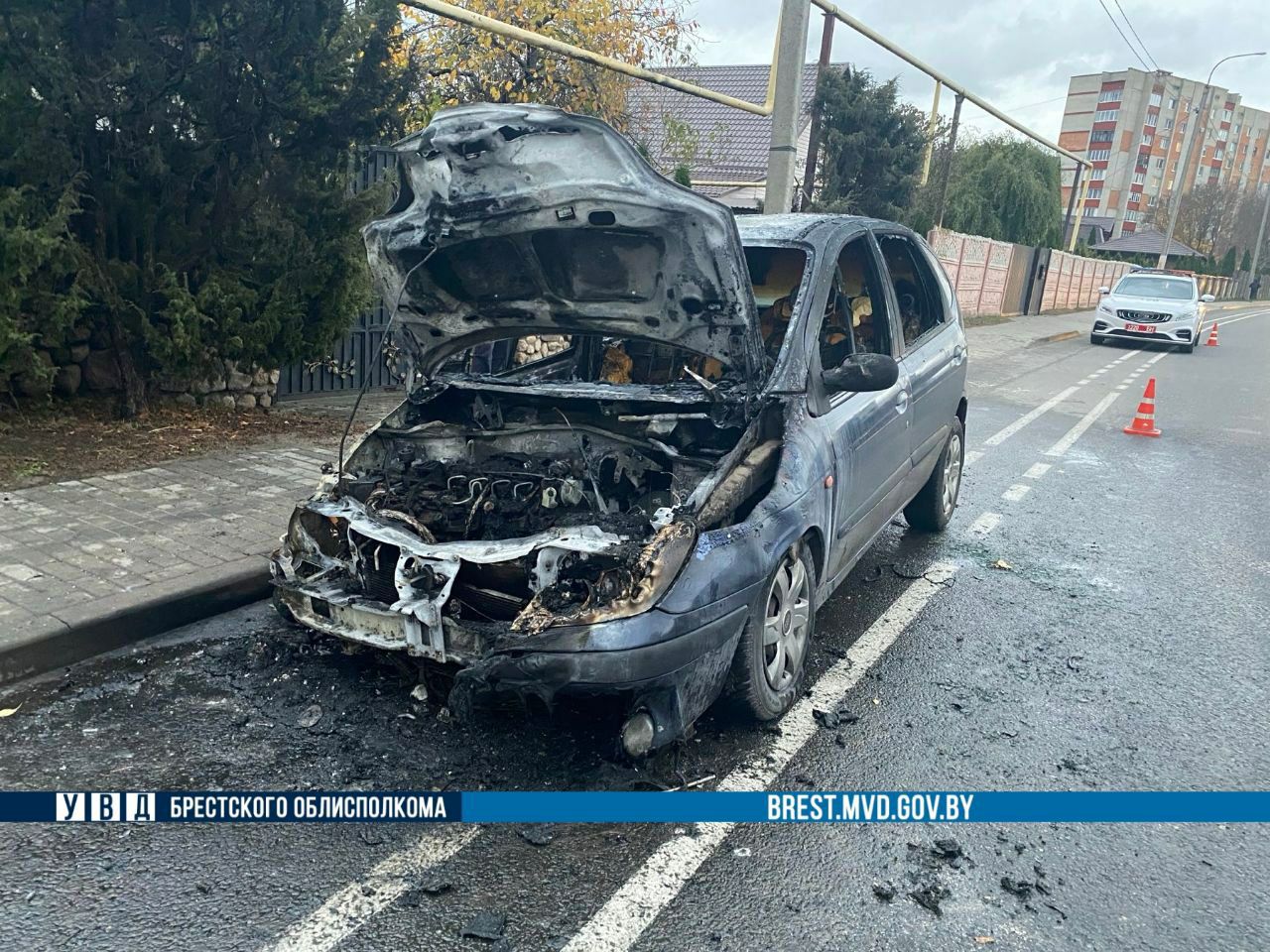 Что стало с автомобилем, который утром горел в Бресте — фото