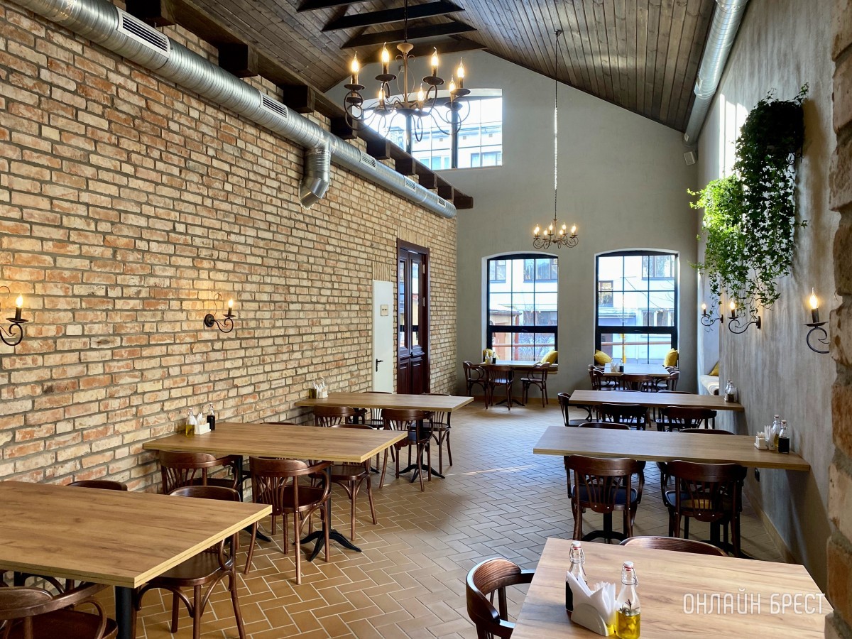 Такую пиццу вы еще не пробовали! В Бресте открылась новая пиццерия «Mozzarella» с 35 видами пицц