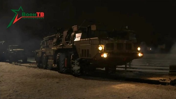 Россия перебросила в Беларусь ракетный комплекс С-400
