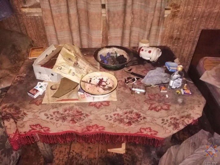 В Столинском районе на пожаре населением спасен мужчина