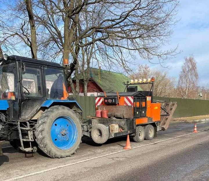 В Бресте продолжается ямочный ремонт
