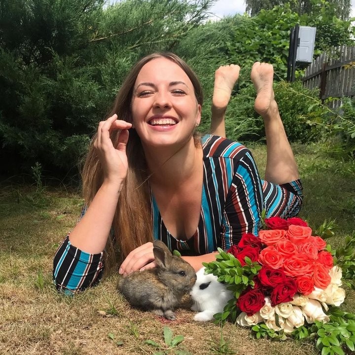 Жительница Брестской области собирает сотни тысяч просмотров в TikTok на роликах про деревенскую жизнь