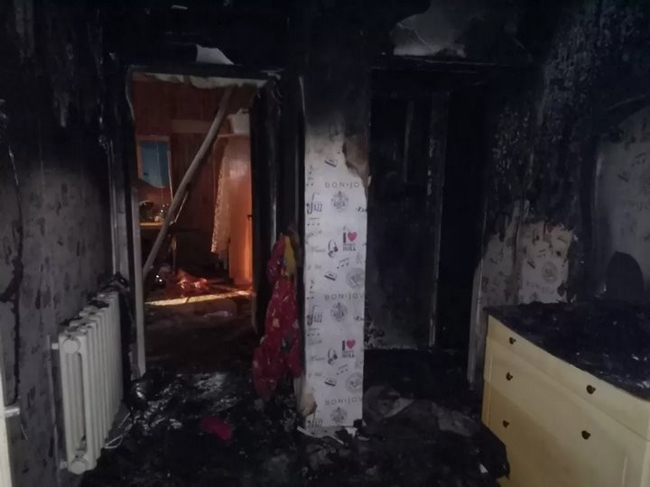 Подросток через окно спас младших сестер во время пожара в Малоритском районе