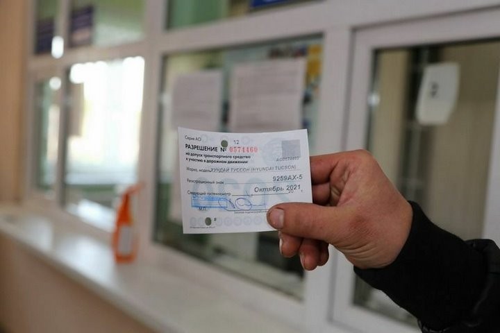 В начале 2023 года на станциях техосмотра могут быть большие очереди. Вот почему