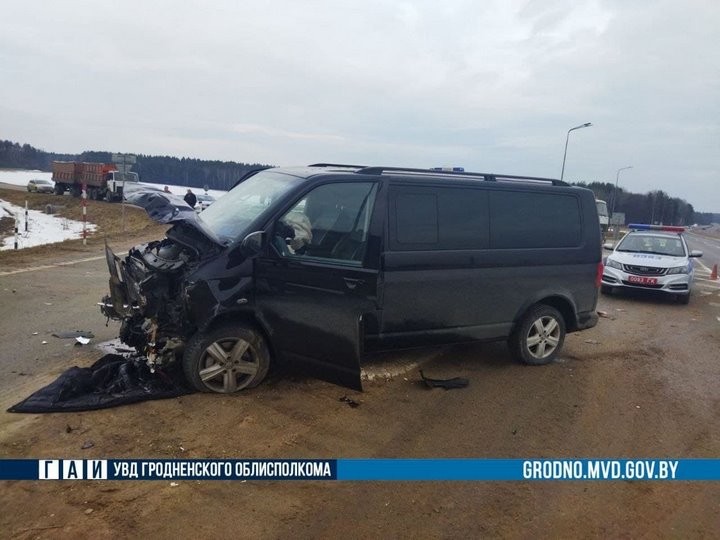 Жуткое ДТП с такси в Гродненской области: погибли бабушка и внучка