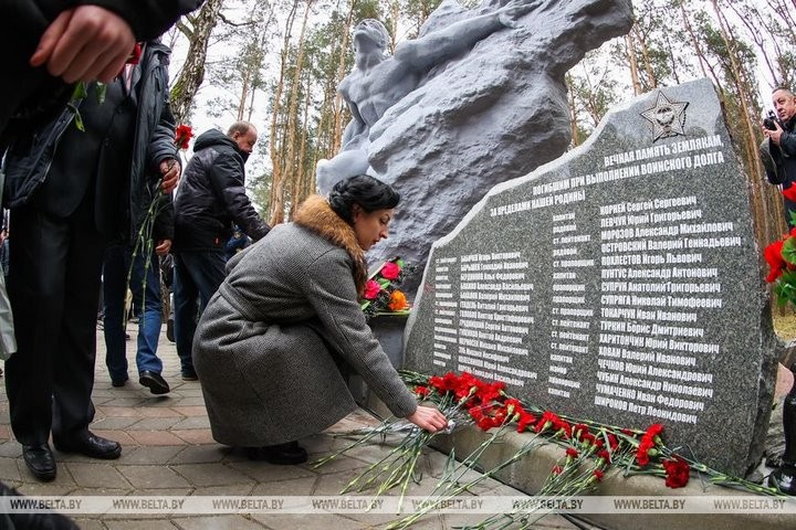 Мемориальную доску с именами погибших воинов-интернационалистов открыли в Бресте