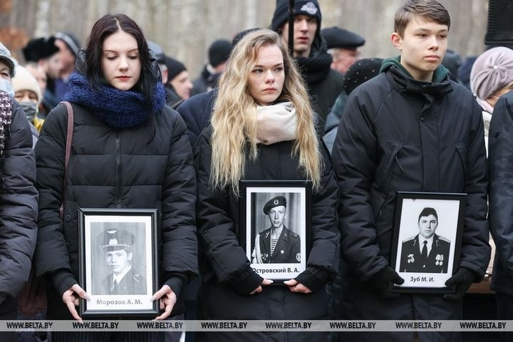 Мемориальную доску с именами погибших воинов-интернационалистов открыли в Бресте