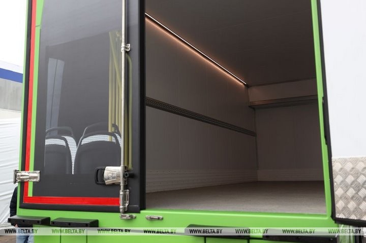 «БКМ Холдинг» презентовал электрогрузовик