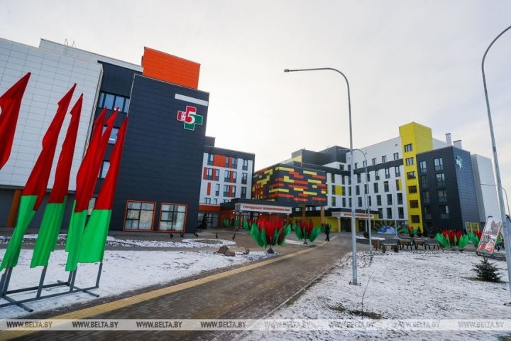 Многопрофильный медкомплекс открыли на юго-западе Бреста. Подробности и фоторепортаж